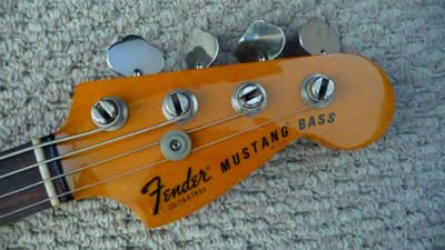 Bajo Fender Mustang 1976 - Estado impecable - Intacto