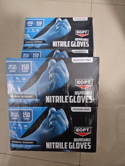 Guantes desechables EQPT, 4 cajas, 150 guantes por caja, total 600 unidades. NUEVO