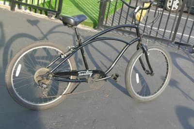 Bicicleta playera Tuesday de aluminio de 7 velocidades / Negra - buen estado
