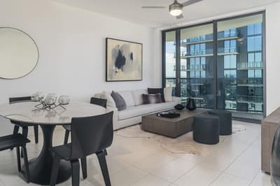 Spacious 1 Bed/ 1 Bath Apartment For rent in Downtown/Brickell area