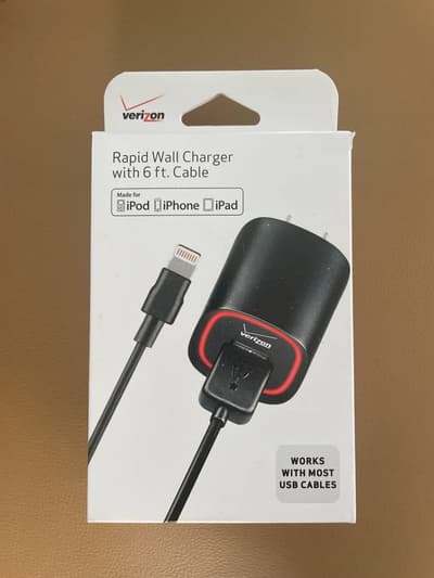 Cargador de pared rápido Verizon con cable de 6 pies (conector Lightning) NIB